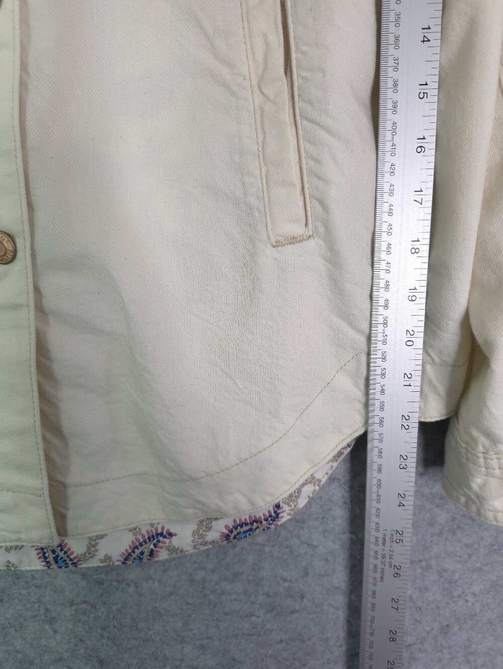 Anthropologie Pilcro Oversized Denim Shirt Chore Jacket Off-White Cream Small - Picture 9 of 10